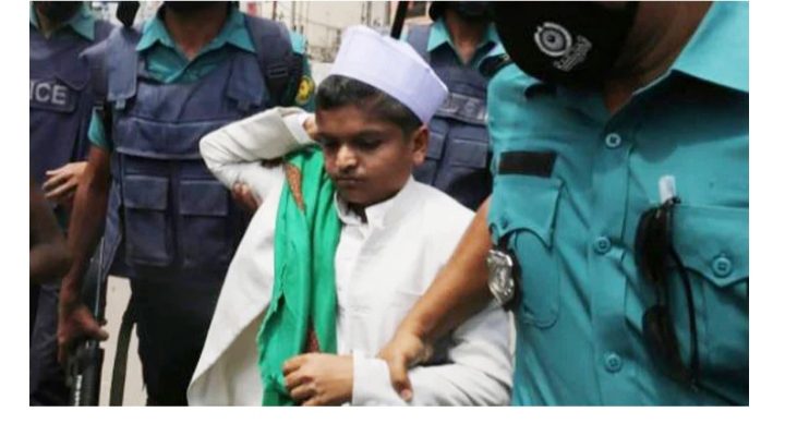 মোদিবিরোধী বিক্ষোভ থেকে ‘শিশুবক্তা’ রফিকুল আটক